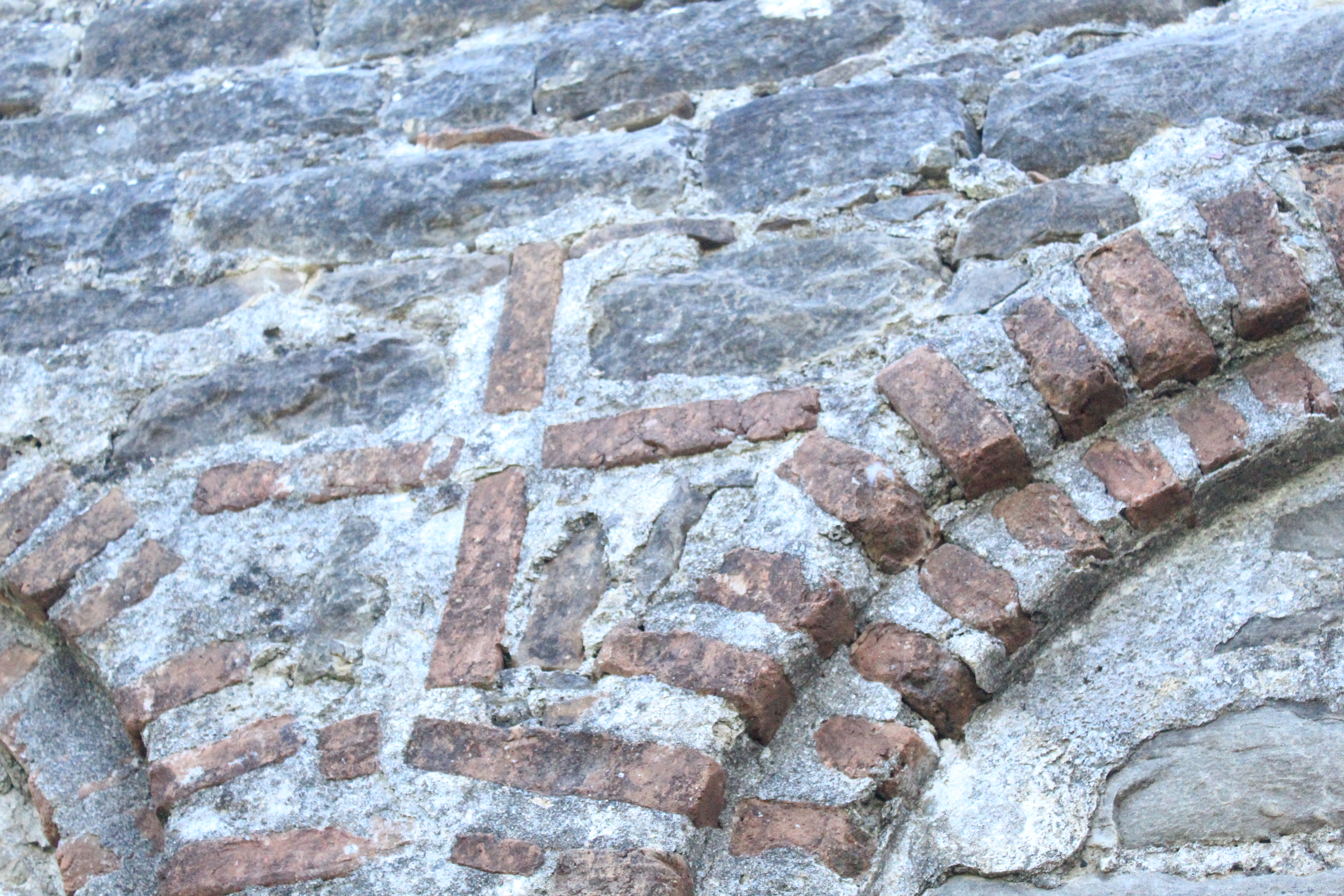Karaisalı Dönüklü Kilisesi