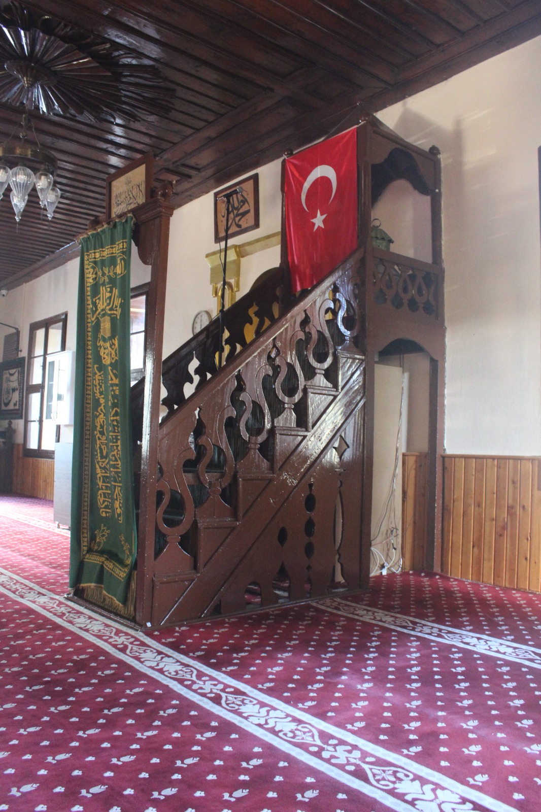 Kızıldağ Merkez Cami